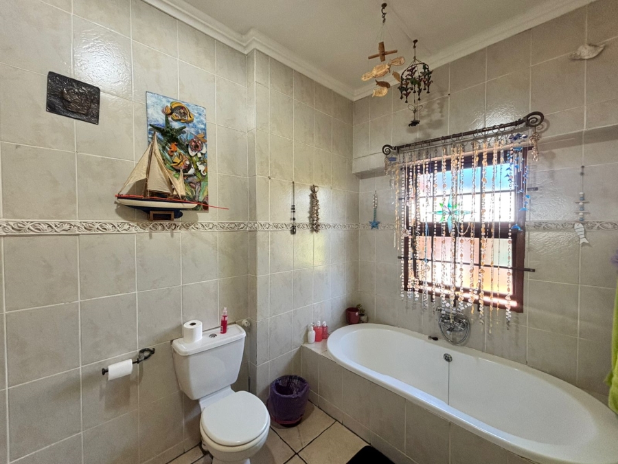 3 Bedroom Property for Sale in Flimieda North West